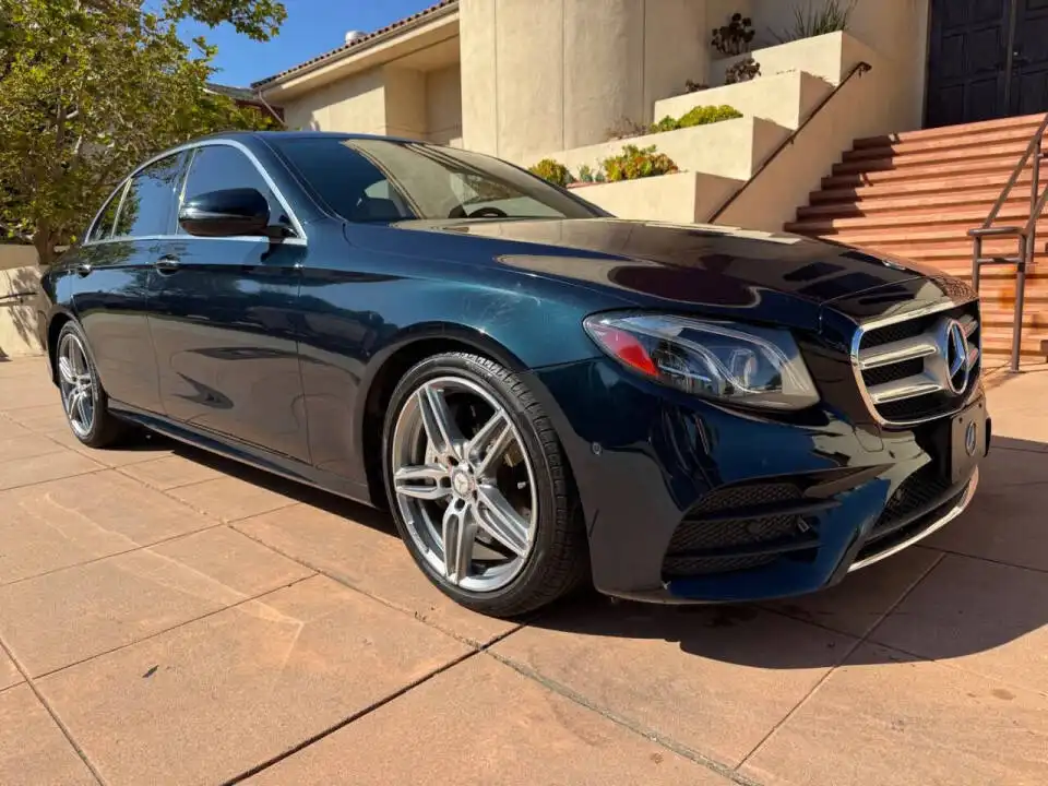 2017 Mercedes-Benz E-Class E300's photo