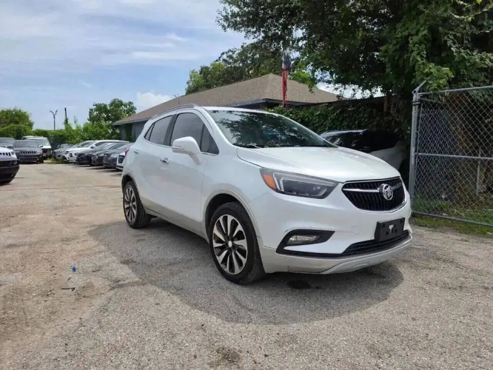 2017 Buick Encore 1.4 Essence Auto photo 3