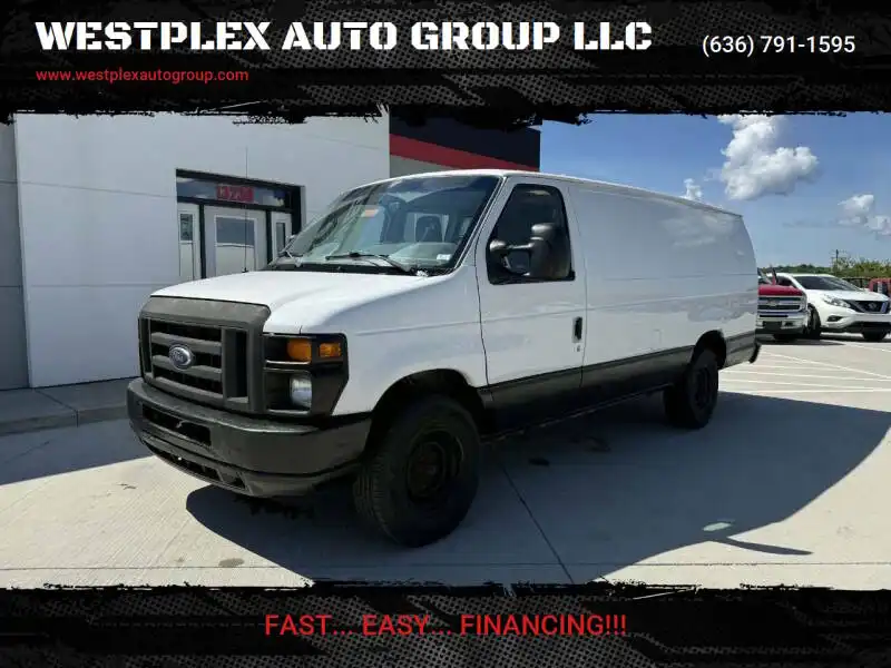 2014 Ford E-Series E-350 Super Duty Extended's photo