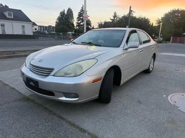 2003 Lexus ES 350 300's photo