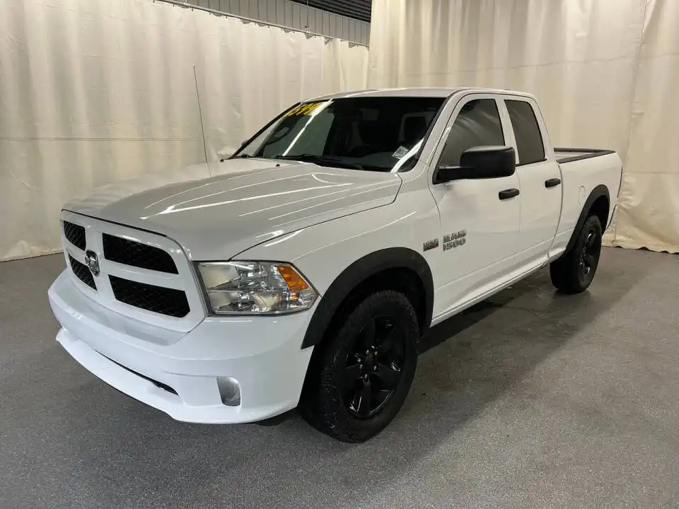 2017 RAM 1500 Express 4x4 Quad Cab 6'4's photo