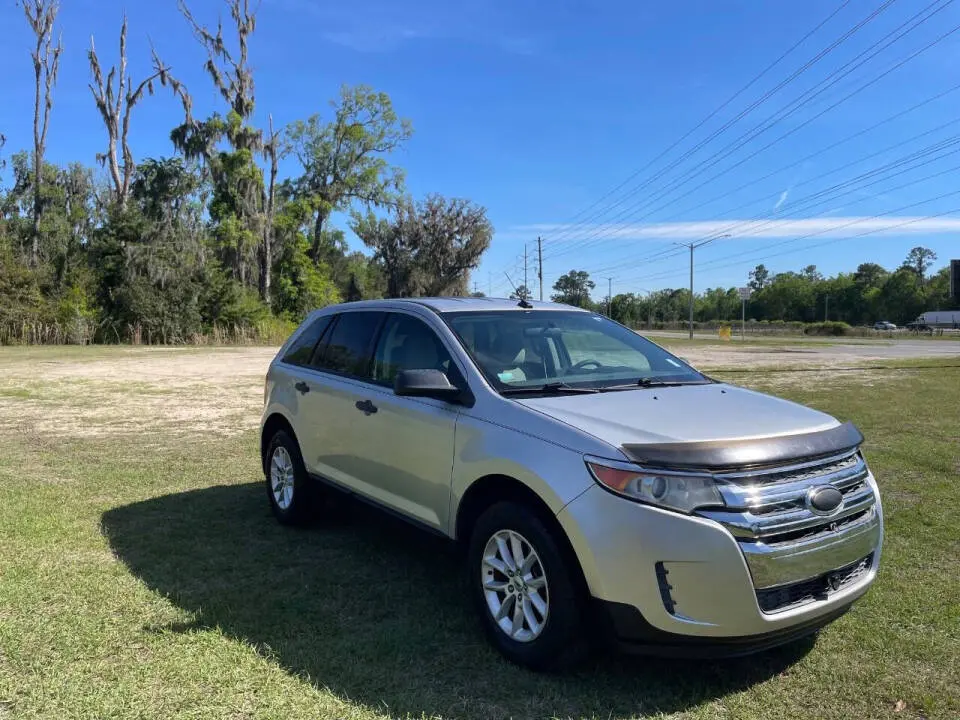 2013 Ford Edge SE photo 5