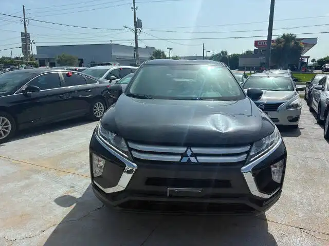 2019 Mitsubishi Eclipse Cross ES 2WD's photo