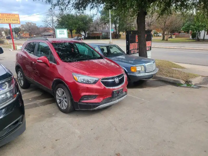 2019 Buick Encore Preferred's photo