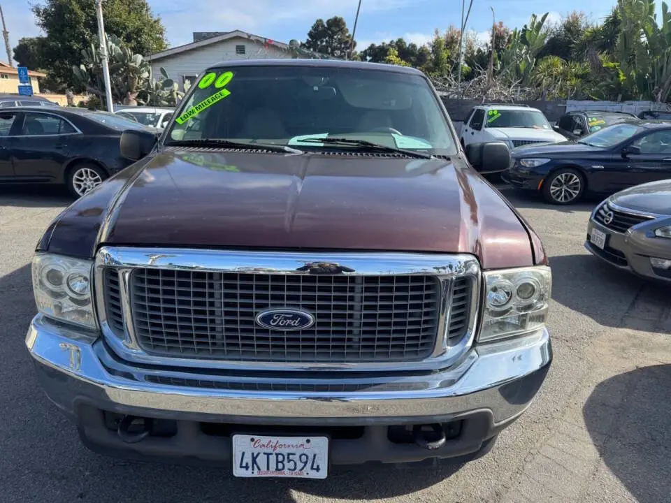 2000 Ford Excursion Limited photo 3