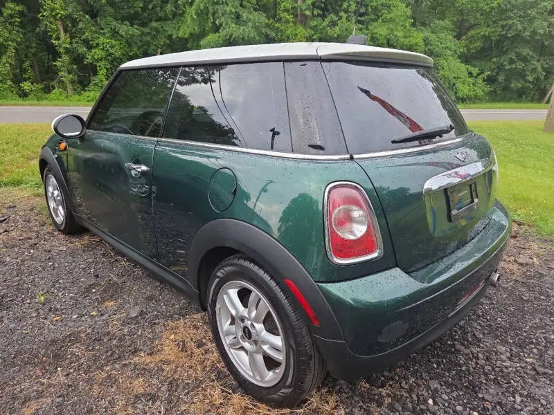 2012 MINI Cooper Base photo 3