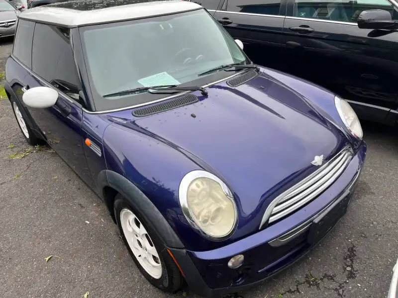 2005 MINI Cooper Base's photo