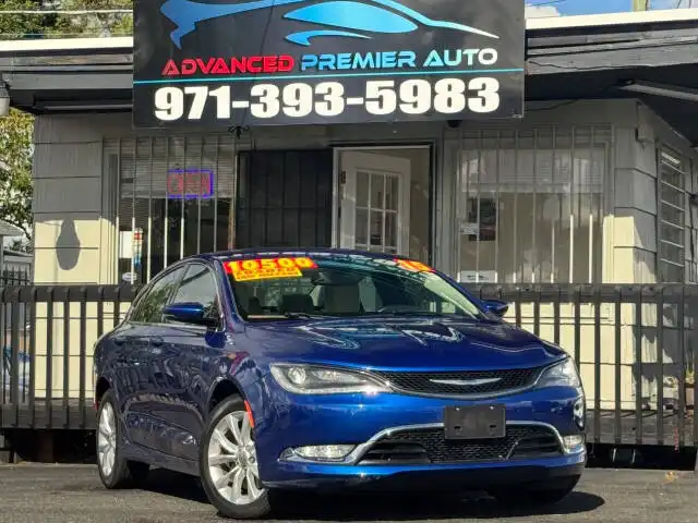 2015 Chrysler 200 C's photo
