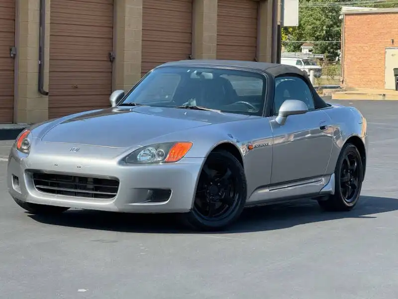 2001 Honda S2000 Base's photo