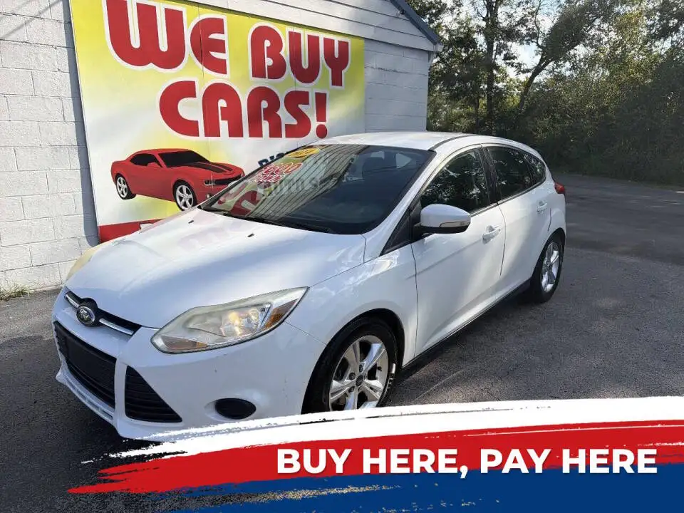 2014 Ford Focus SE Hatchback 5-Door's photo