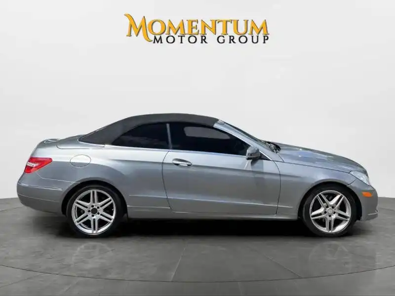2011 Mercedes-Benz E-Class E350's photo