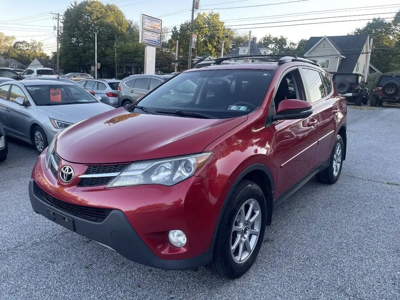 2014 Toyota RAV4 XLE AWD's photo