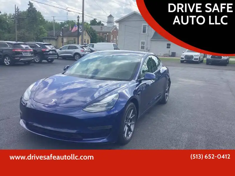 2022 Tesla Model 3 Long Range Dual Motor All-Wheel Drive's photo