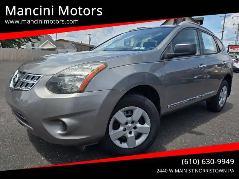 2015 Nissan Rogue Select S FWD's photo