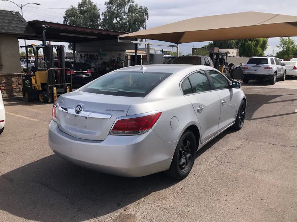 2011 Buick LaCrosse CX photo 4