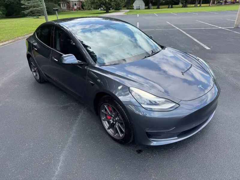 2019 Tesla Model 3 Long Range photo 4