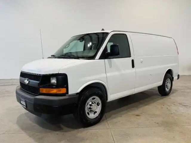 2012 Chevrolet Express 2500 Work Van HD's photo