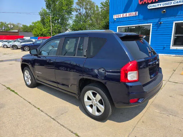 2012 Jeep Compass Latitude photo 3