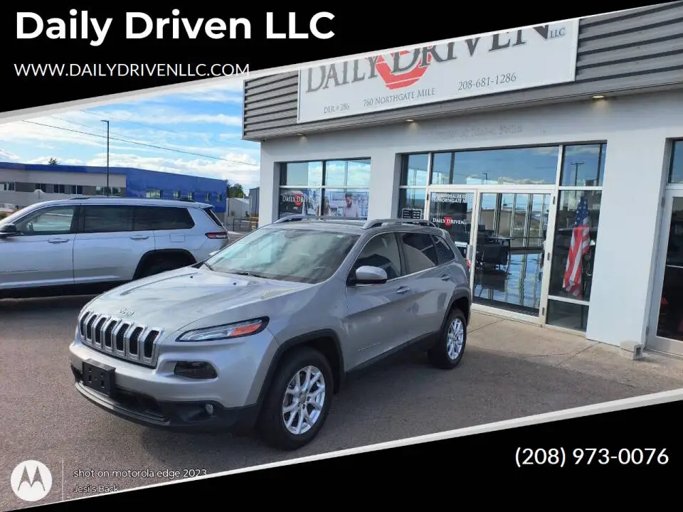2014 Jeep Cherokee Latitude 4X4 photo 1