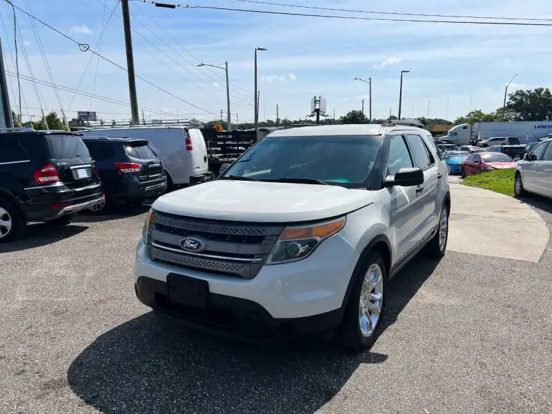 2011 Ford Explorer Base's photo