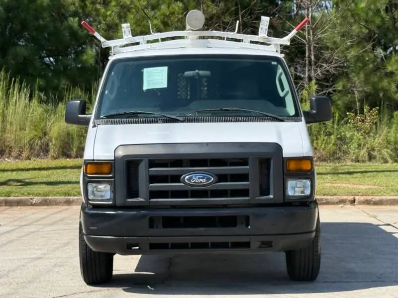2013 Ford E-Series E-250 Van photo 4