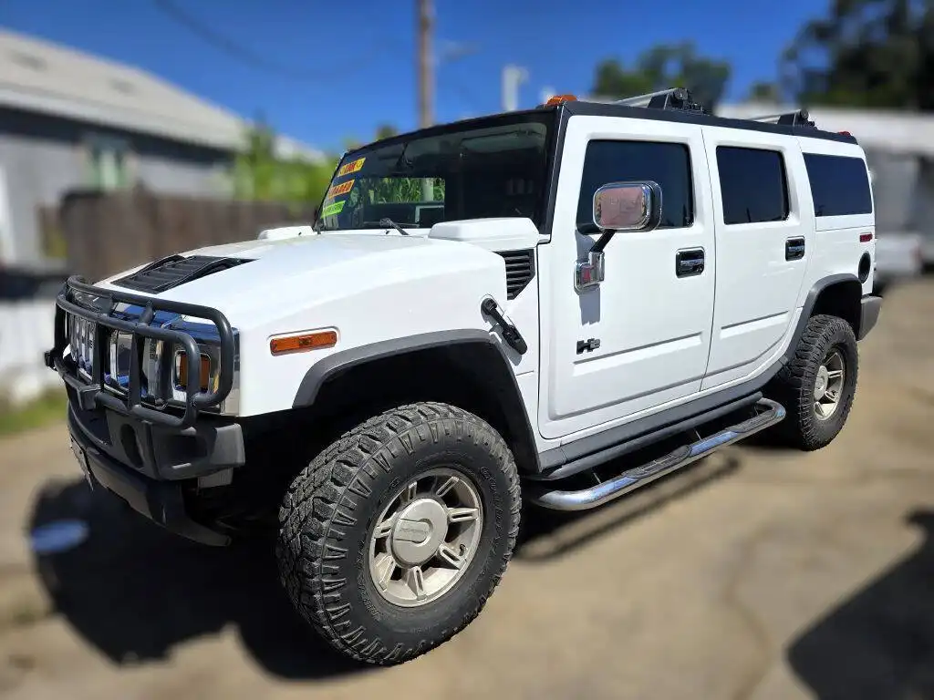 2004 Hummer H2 With B2E's photo