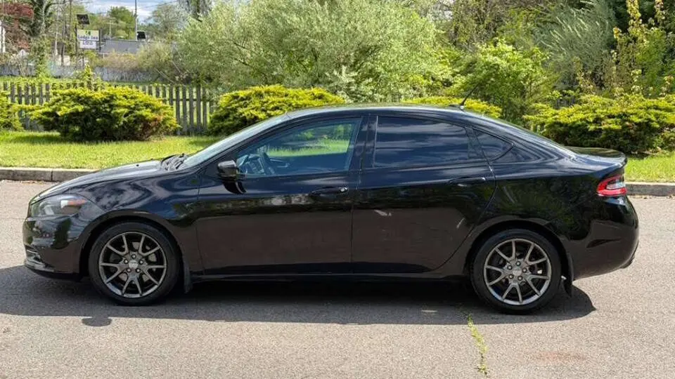 2013 Dodge Dart 2.0 SXT photo 4