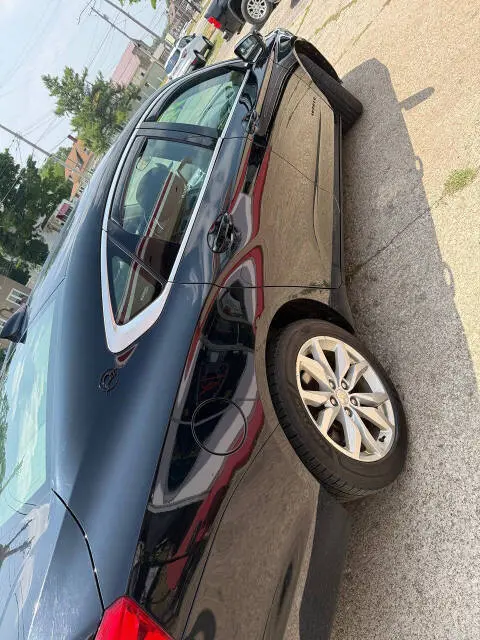 2017 Chevrolet Impala 1LT photo 3