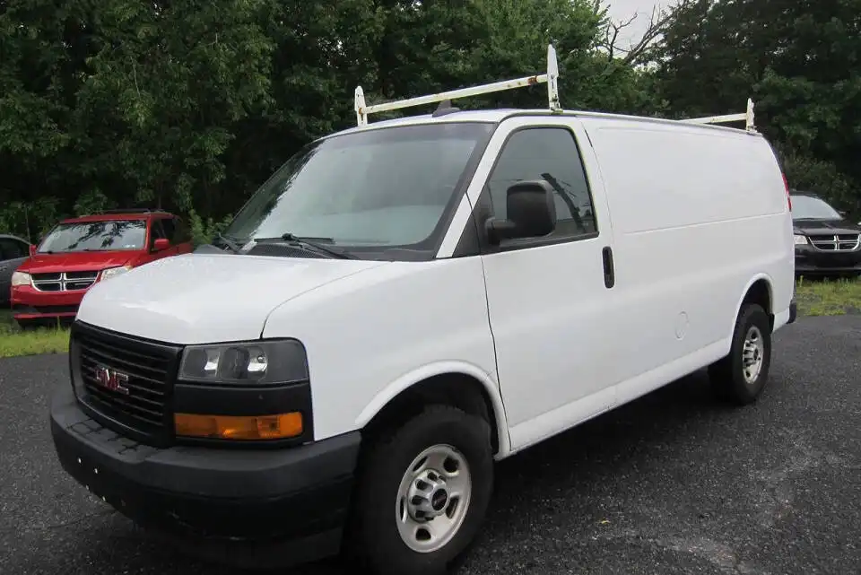 2021 GMC Savana 2500's photo