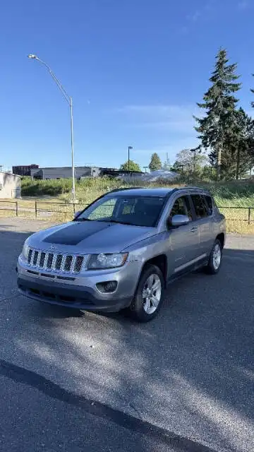 2016 Jeep Compass Latitude 4X4's photo