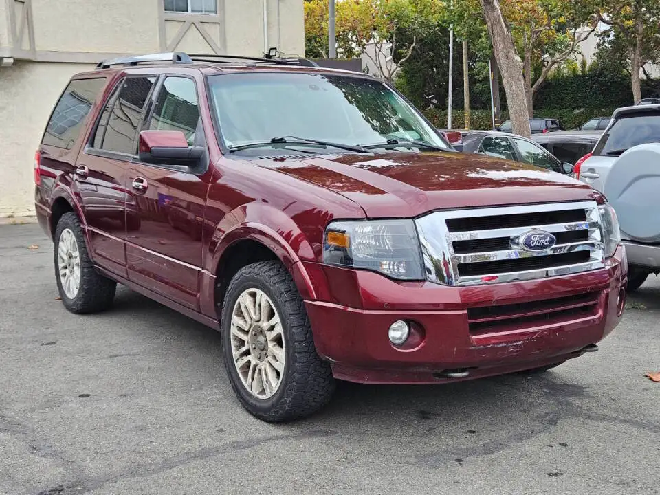 2012 Ford Expedition Limited 4X4 photo 1