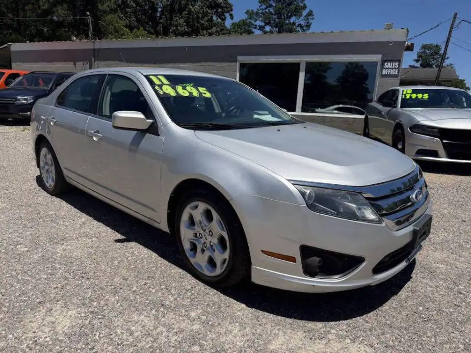 2011 Ford Fusion I-4 SE's photo