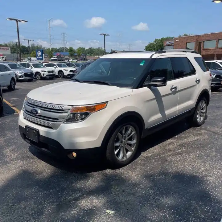 2013 Ford Explorer XLT 4x4's photo