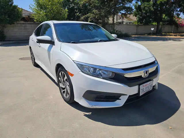 2016 Honda Civic EX CVT photo 4