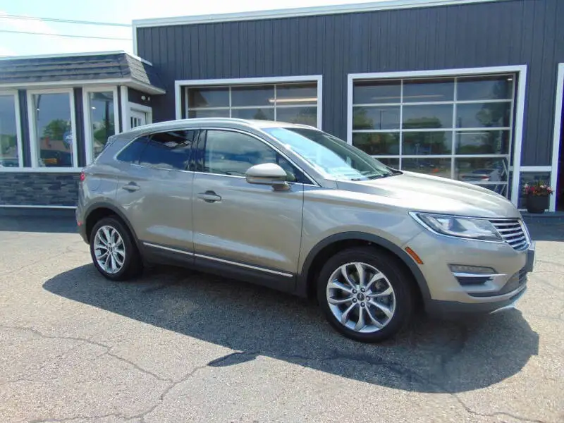 2017 Lincoln MKC Select AWD photo 1