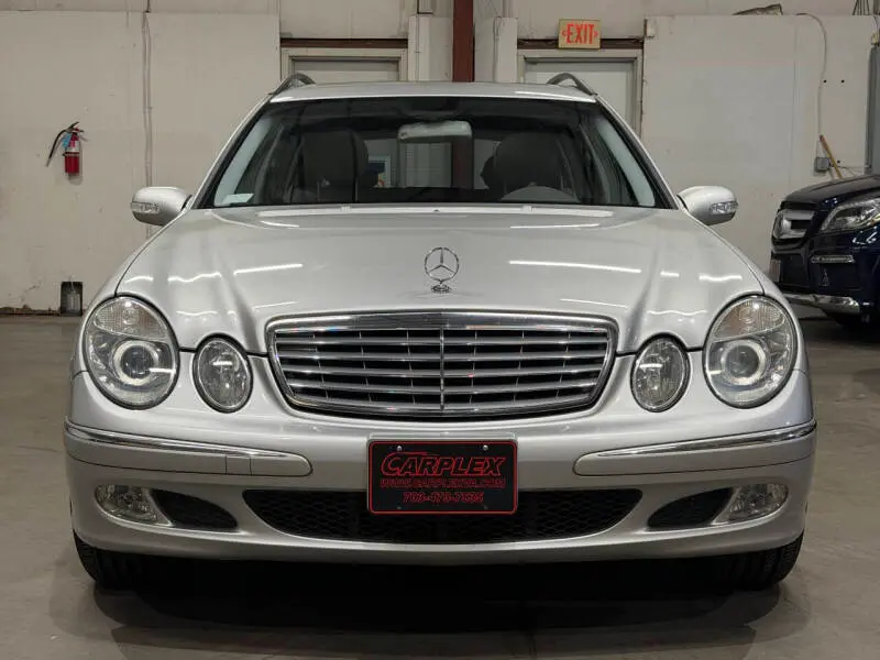 2004 Mercedes-Benz E-Class E320 photo 3