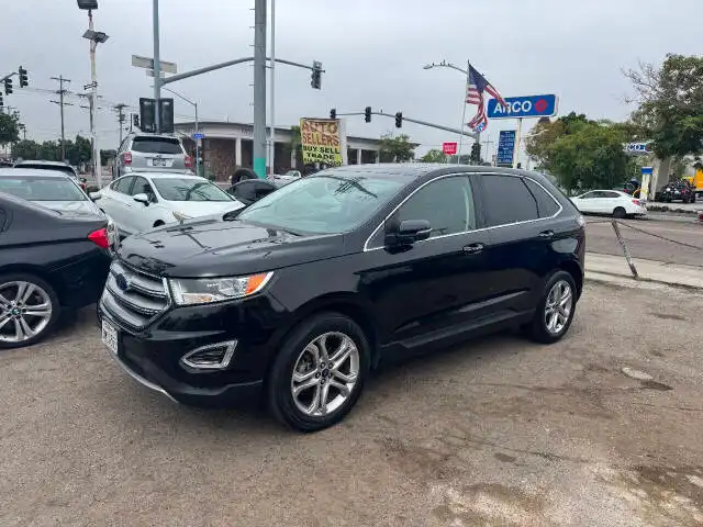 2018 Ford Edge Titanium's photo