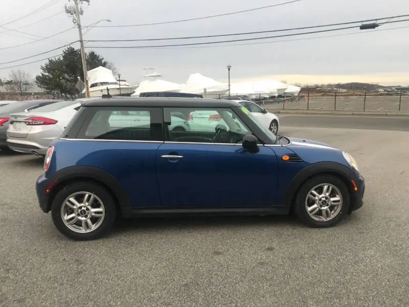 2012 MINI Cooper Base photo 4