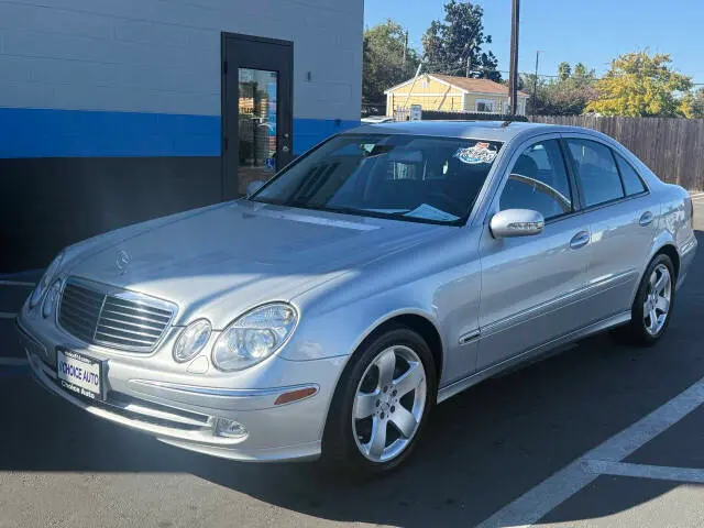 2003 Mercedes-Benz E-Class E320 photo 3