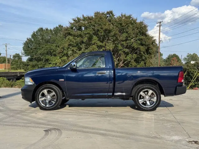 2014 RAM 1500 Tradesman Regular Cab photo 3