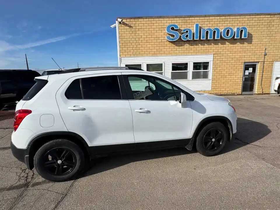 2016 Chevrolet Trax LT's photo