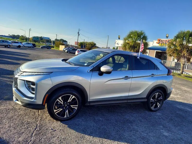 2023 Mitsubishi Eclipse Cross SE S-AWC photo 4