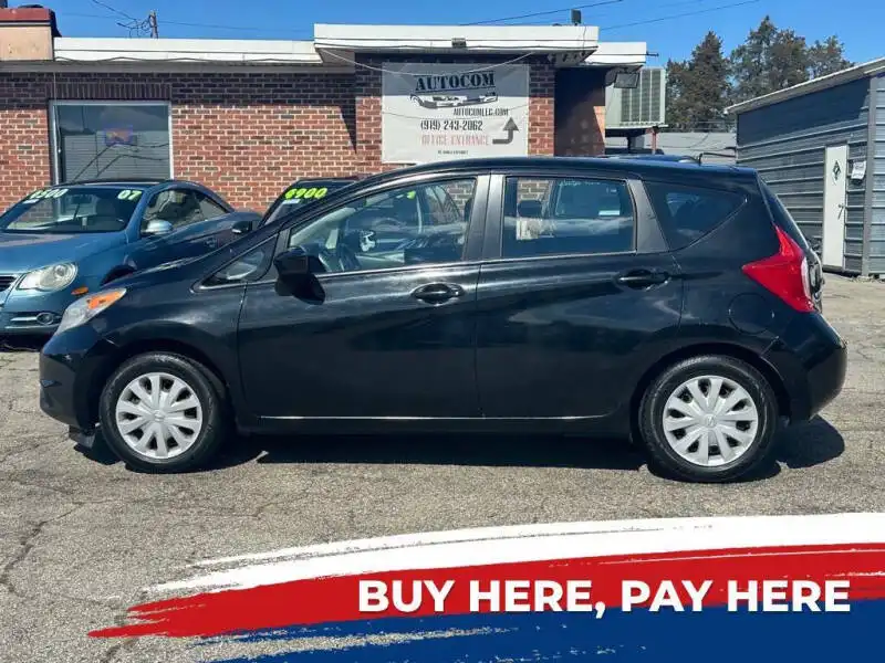 2015 Nissan Versa Note 1.6 SV CVT's photo