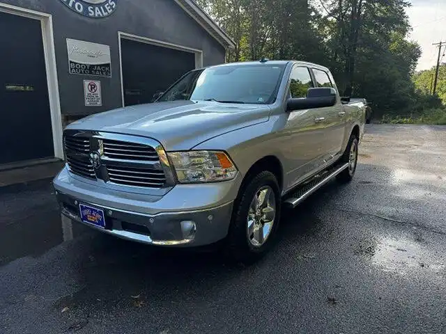 2017 RAM 1500 Big Horn 4WD Crew Cab 5'7's photo