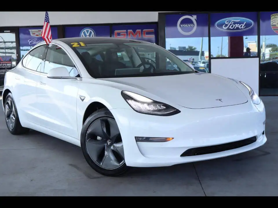 2020 Tesla Model 3 Long Range Dual Motor All-Wheel Drive's photo