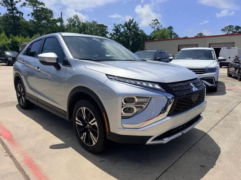 2025 Mitsubishi Eclipse Cross SE S-AWC photo 4