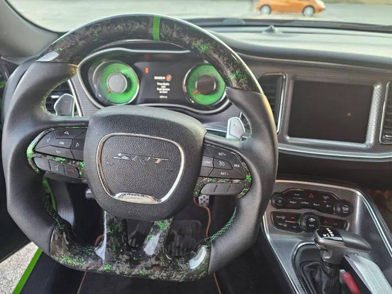 2017 Dodge Challenger SRT Hellcat photo 5
