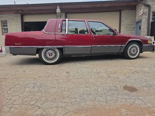1989 Cadillac DeVille undefined photo 3