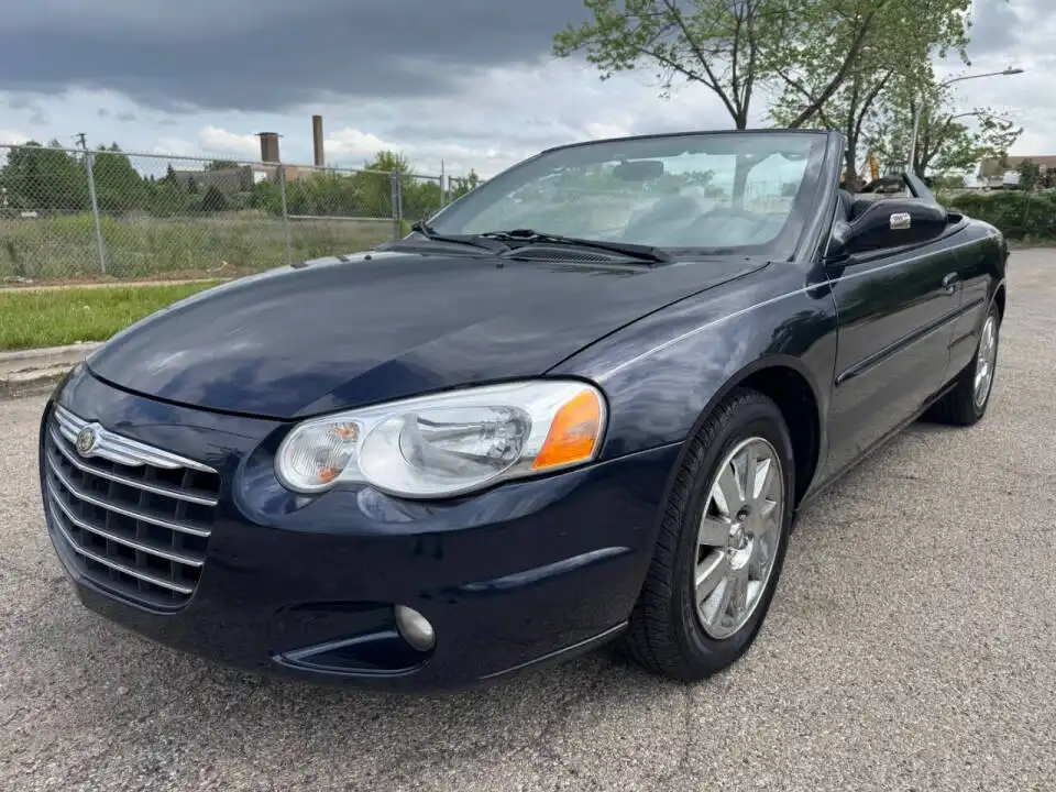 2004 Chrysler Sebring LXI's photo