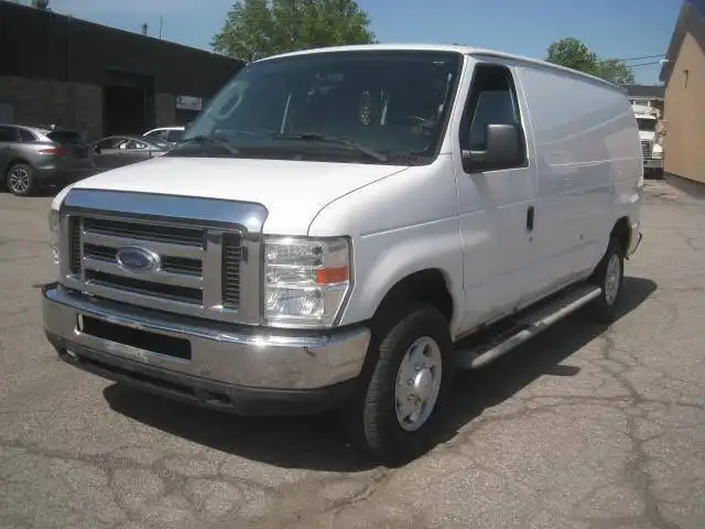 2014 Ford E-Series E-250 Van's photo